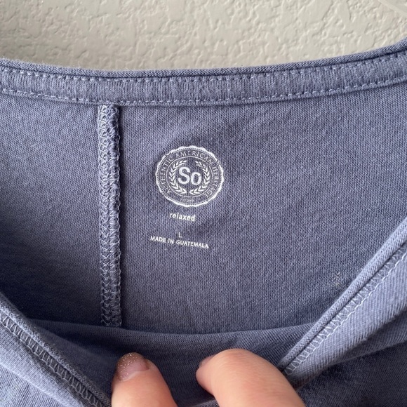 SO - Grey top with flowy sleeves - Picture 2 of 4